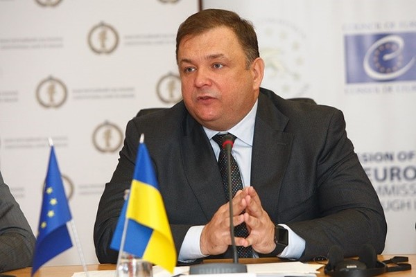 shevchuk trebuet vosstanovleniy v doljnosti sudiy